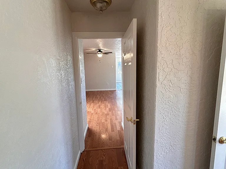 104 Durgin St — Photo 23
