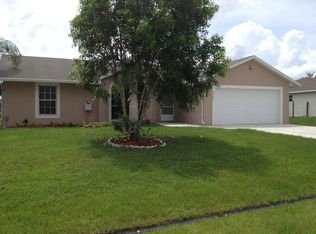 6560 NW Chugwater Cir, Port Saint Lucie, FL 34983