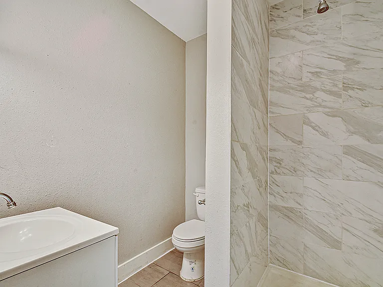 314 Perez St #102 — Photo 29