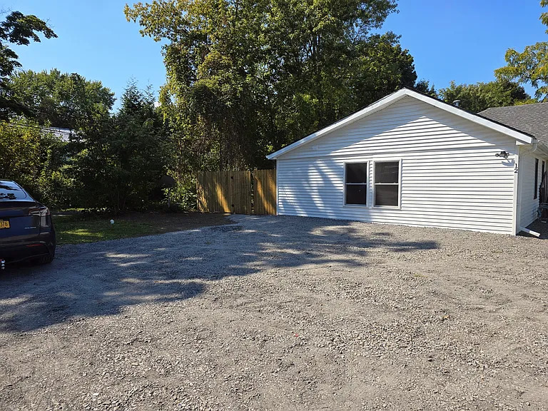 12 S Jefferson Ave #1 — Photo 14