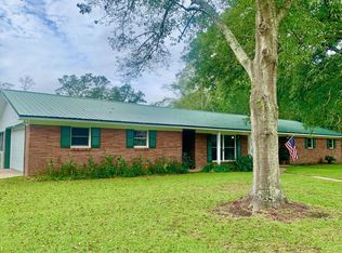 7113 Elder Ferry Rd, Moss Point, MS 39563