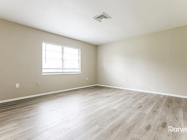 7307 Uranus Dr — Photo 11