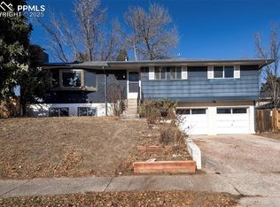 2218 Glenwood Cir, Colorado Springs, CO 80909