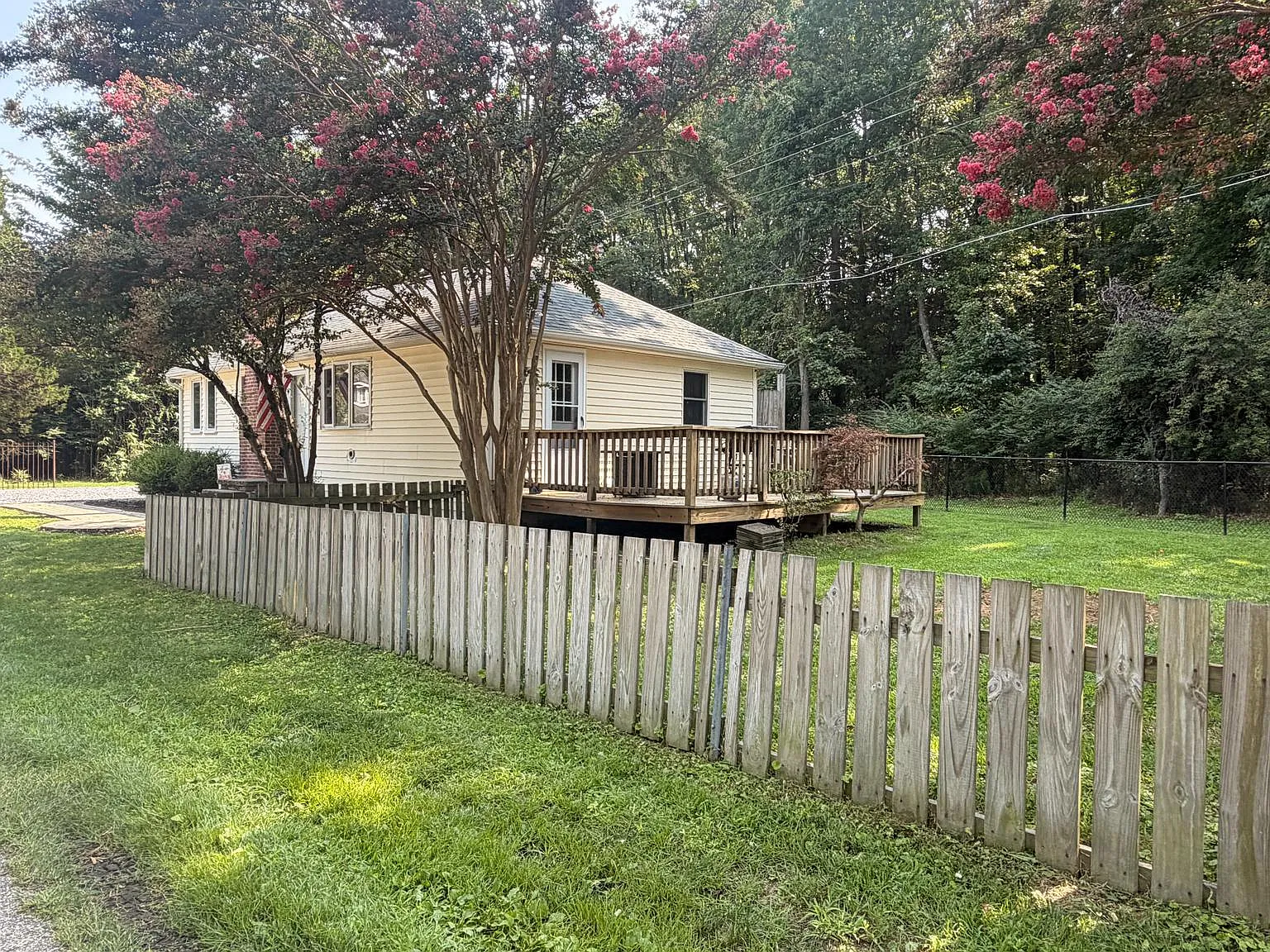 2 bed, 840 sqft, $2,850 — Photo 3