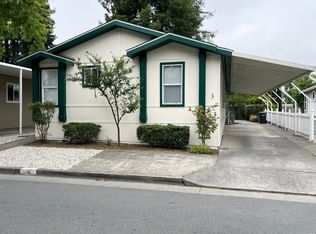 3 Rancho Verde Cir, Rohnert Park, CA 94928