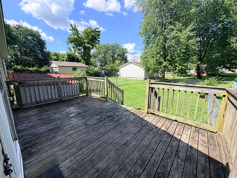 241 Kahl Ct — Photo 20
