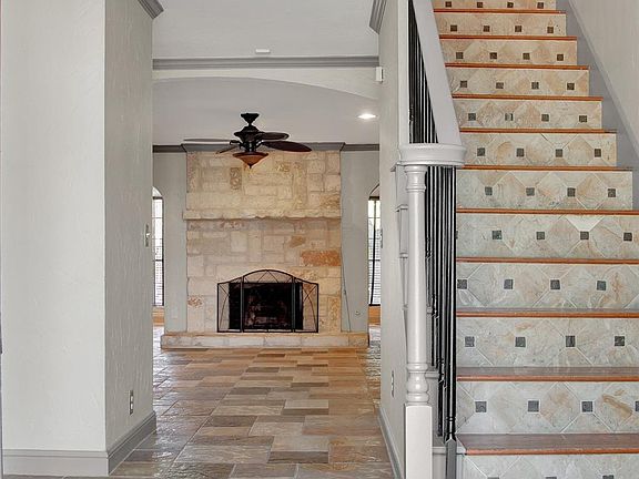 5th image of 10407 Copperdale Ln