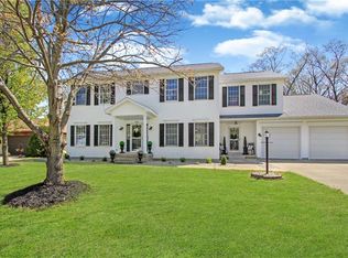2119 Edgewood Dr, Charleston, IL 61920