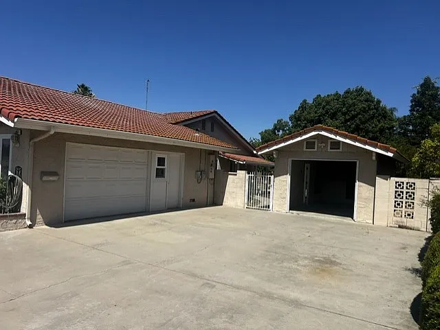 1412 Circle Dr E — Photo 20