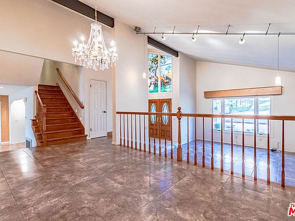 3rd image of 8961 Appaloosa Ct