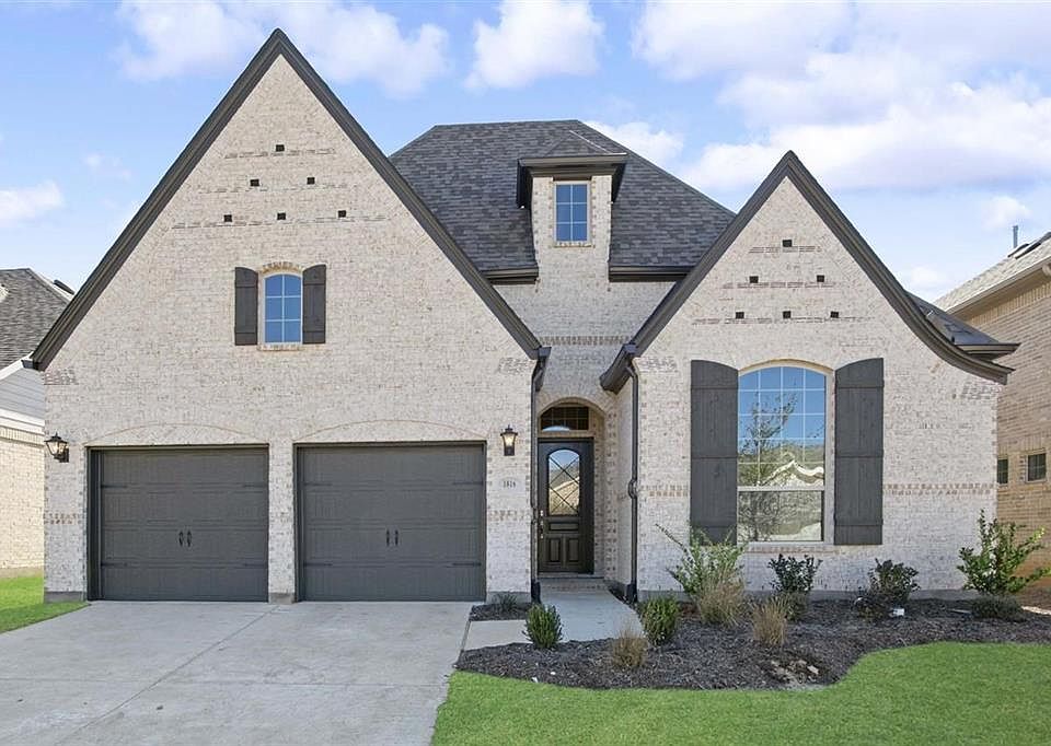 1st image of 1816 Silverton Dr