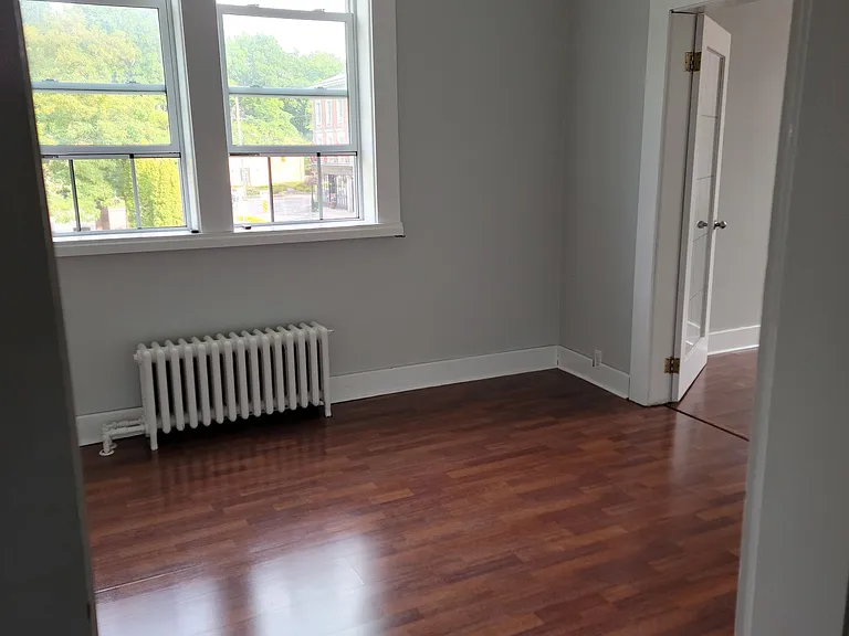 18 Walton St #2 — Photo 5