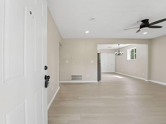 5th image of 5198 Longview Dr