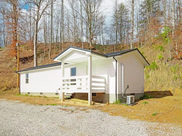 223 Chance Way, Bonnyman, KY 41719