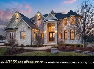 4755 Sassafras Ln, Naperville, IL 60564