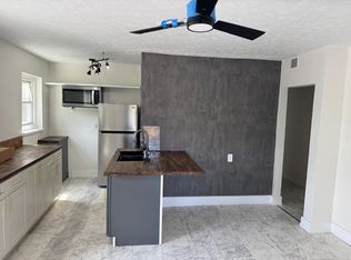 2930 E Magnolia Ave APT 7, Knoxville, TN 37914