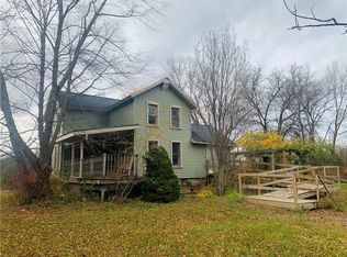 4182 Hosey Rd, Palmyra, NY 14522