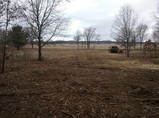 N2420 Plewa Rd, Lyndon Station, WI 53944