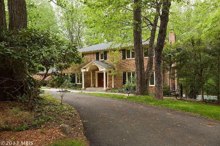 1st image of 7520 Royal Oak Dr