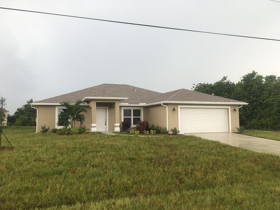 2nd image of 1081 SW Sultan Dr