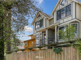 1531 18th Ave, Seattle, WA 98122