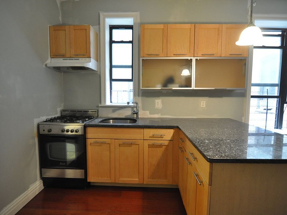 1st image of 291 Eastern Pkwy APT 23