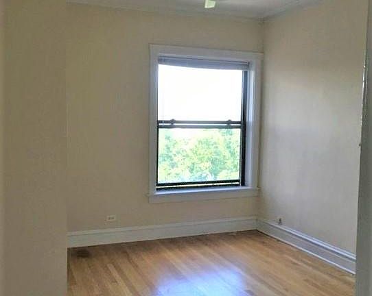 5th image of 1457 W Foster Ave APT 1F