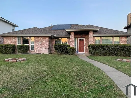 5 bed, 1820 sqft, $3,800 — Photo 2