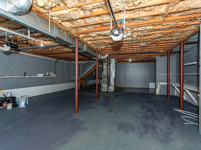 713 Jason Cir — Photo 41