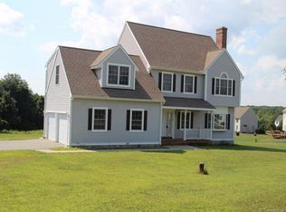 90 Jonathan Ln, Storrs, CT 06268