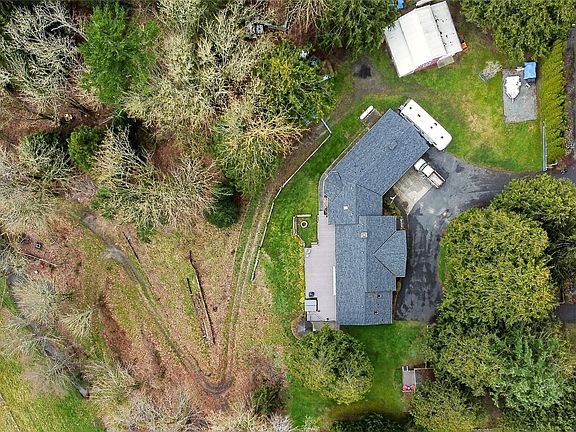 2nd image of 20070 Park Ridge Lane