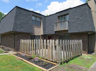 9007 Creekside Ln APT D, Knoxville, TN 37923