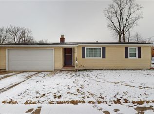 970 17th St NE, Massillon, OH 44646