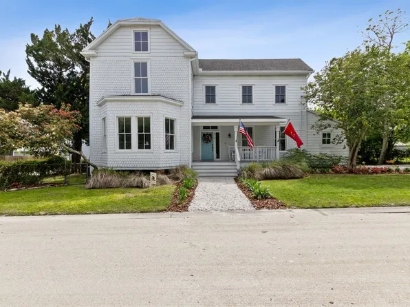 818 San Fernando St, Fernandina Beach, FL 32034
