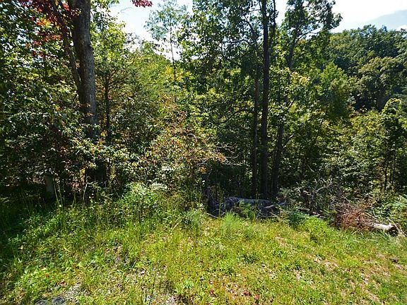 2nd image of 0 Beach Front Dr Lot 1129