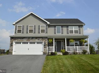 1684 Wind Flower Rd, Chambersburg, PA 17202