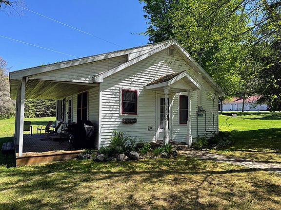 3rd image of 5712 McPartlins Ln #7
