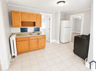 117 4th Ave APT 3, East Orange, NJ 07017