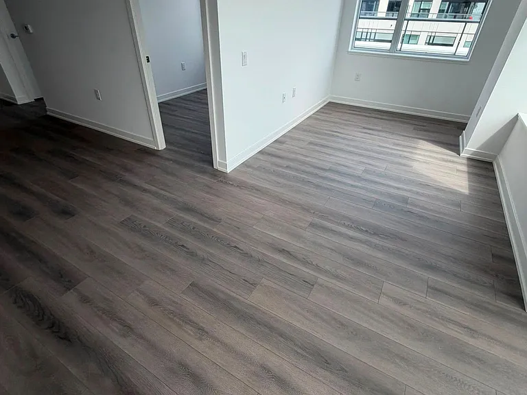 7437 Kingston Rd #905 — Photo 11