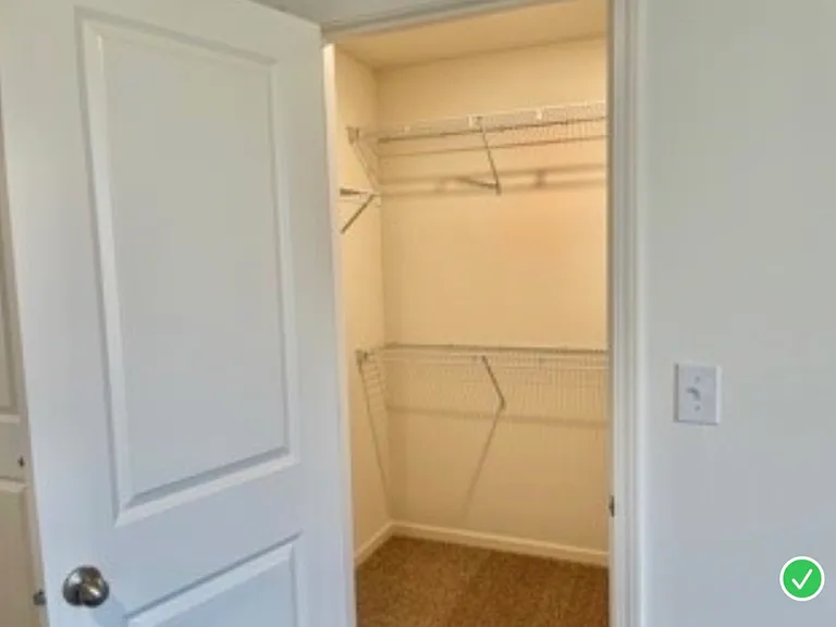 1137 Amber Dr — Photo 26