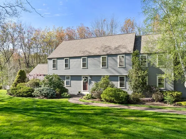 49 Hopestill Brown Rd, Sudbury, MA 01776