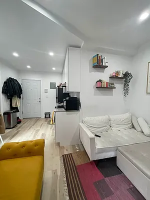 Rented by J Misrahi Realty Corp | media 7