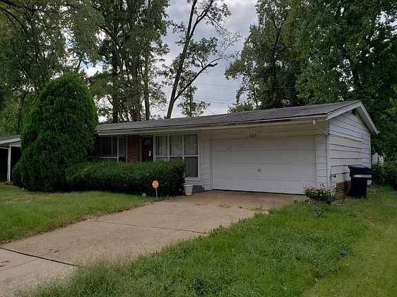 2nd image of 10529 Edgefield Dr