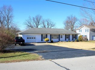 305 Rock Rd, Paris, MO 65275