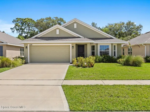 5216 Vespera St, Fort Pierce, FL 34951