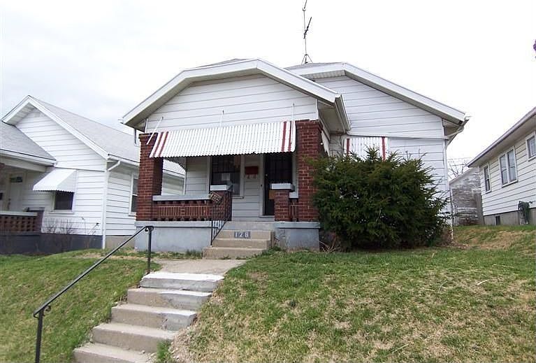 1st image of 128 Oaklawn Ave