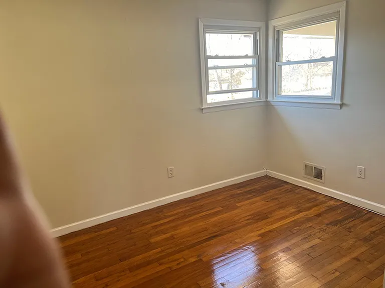 126 Orange St — Photo 16
