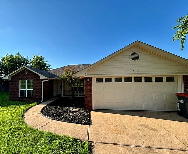 1st image of 415 Linda Ln
