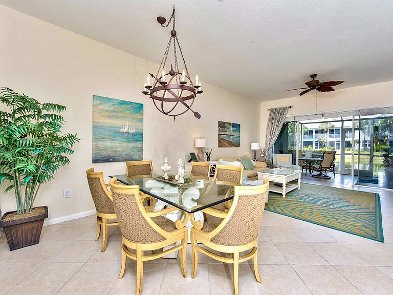 4529 Cardinal Cove Ln — Photo 5