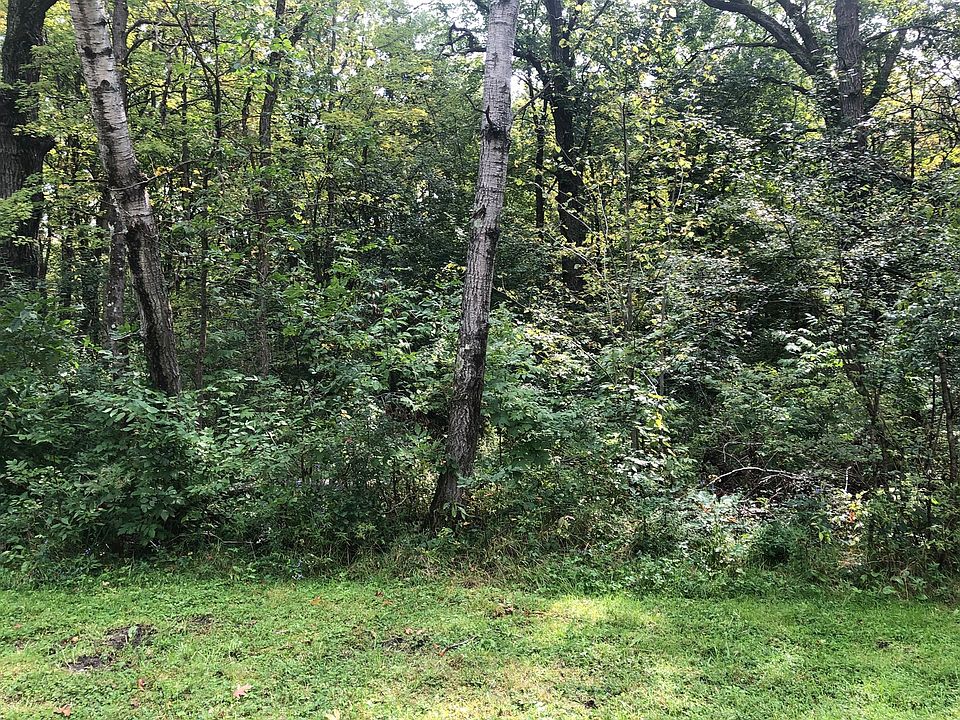2nd image of 15460 W Little Saint Marys Rd
